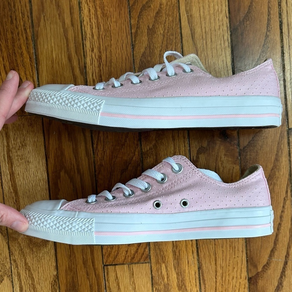 Converse Chuck Taylor All Star Pink Ox, BNIB, size 7.5 - Picture 4 of 10
